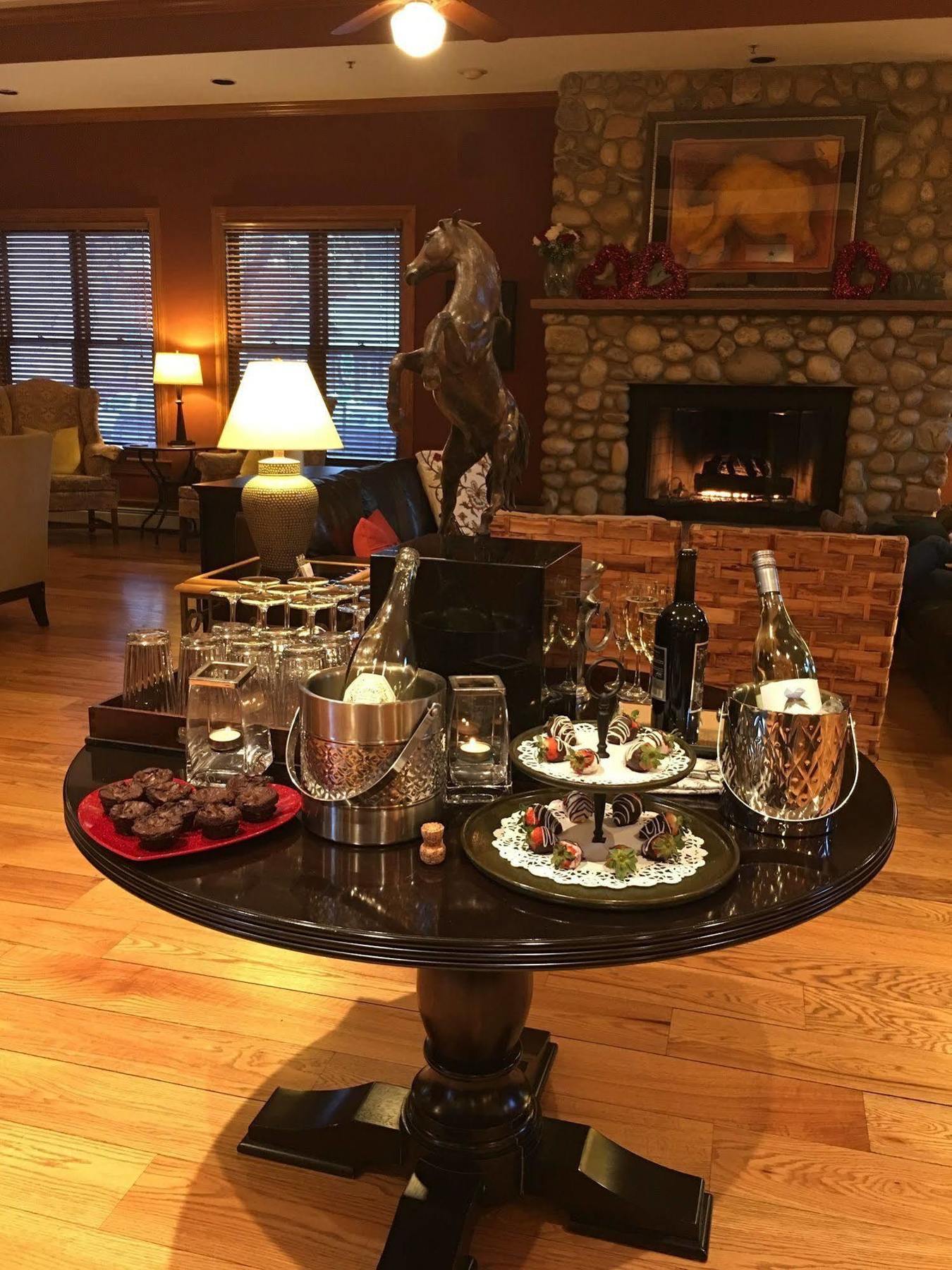 The Bradley Boulder Inn Dış mekan fotoğraf